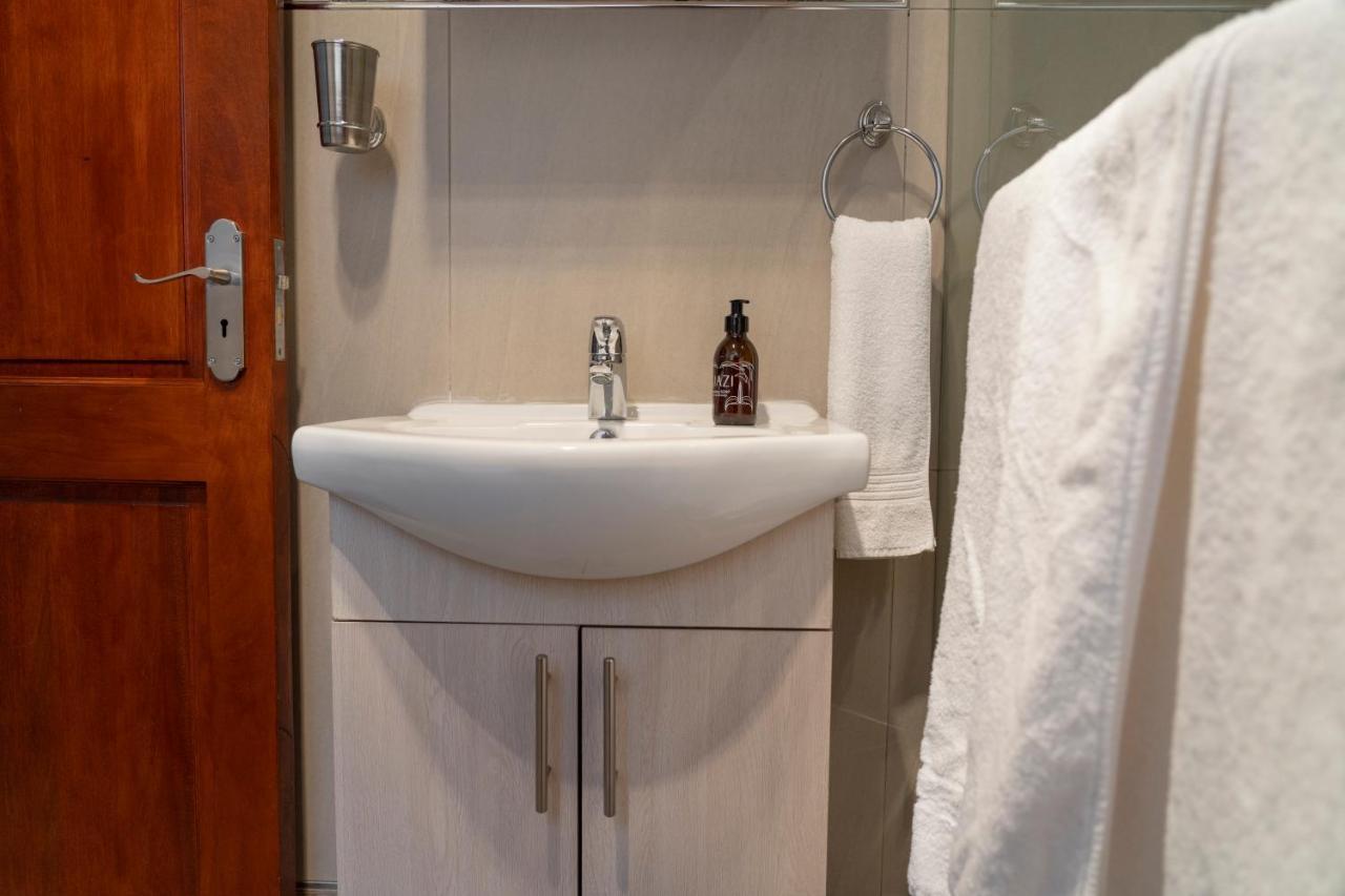 Rueby'S Guesthouse ダルストロアーム エクステリア 写真